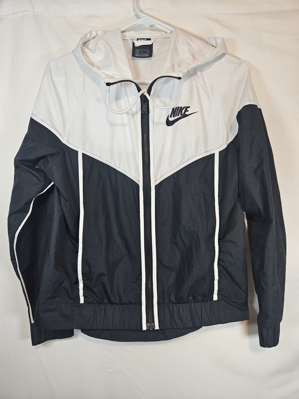 Nike Women's Black and White Hooded Windbreaker Jacket